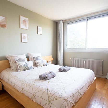 Appartement Spacieux Avec Balcon Bourg-en-Bresse Buitenkant foto